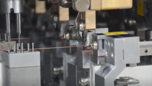 共模電感繞線視頻（官網(wǎng)截1）