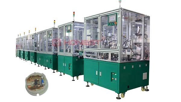 電機(jī)膠蓋全自動(dòng)化生產(chǎn)線出貨