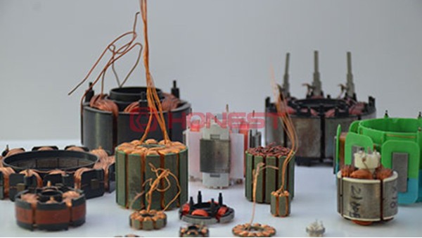 怎樣選擇合適的電機繞線機設(shè)備？