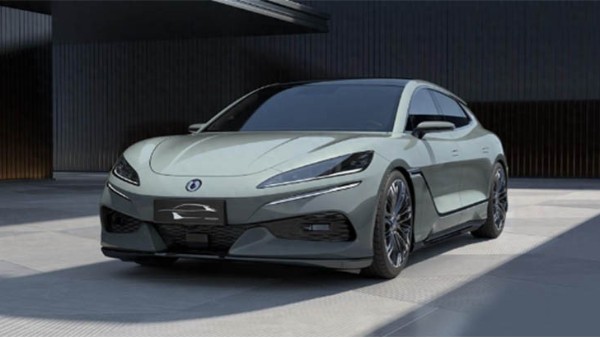 比亞迪騰勢(shì)Z9GT電機(jī)技術(shù)革新，引領(lǐng)未來出行新風(fēng)尚